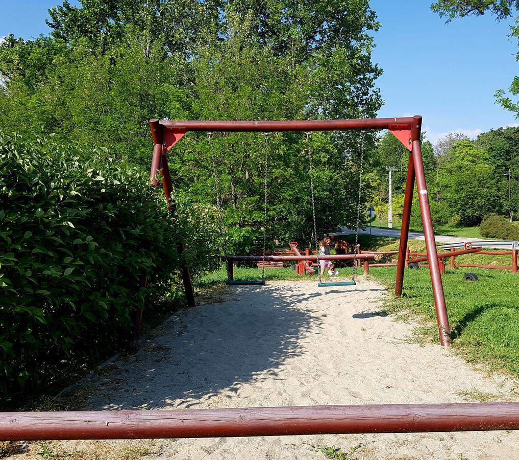 Kúti Vendégház Bakonykuti Exterior foto