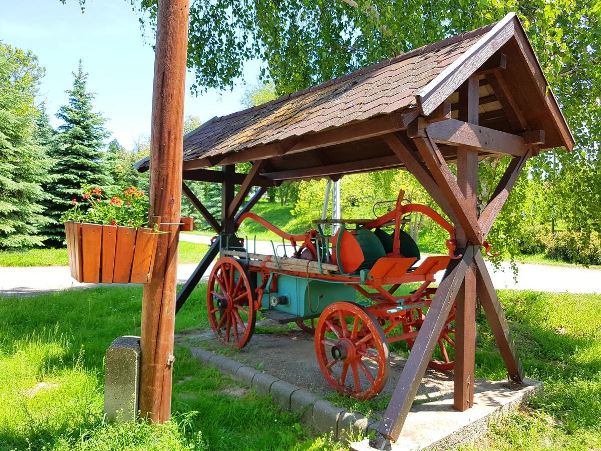 Kúti Vendégház Bakonykuti Exterior foto